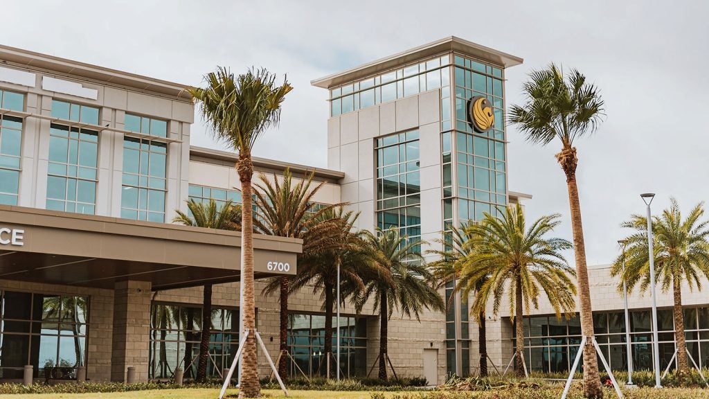 UCF Lake Nona Medical Center Serve Local Community & Med Students